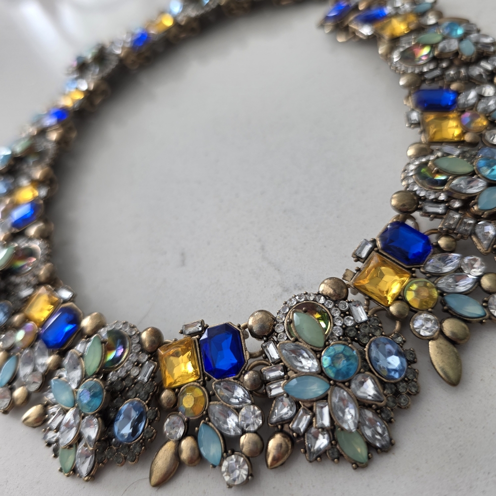 Elegant Multicolor Statement Necklace
